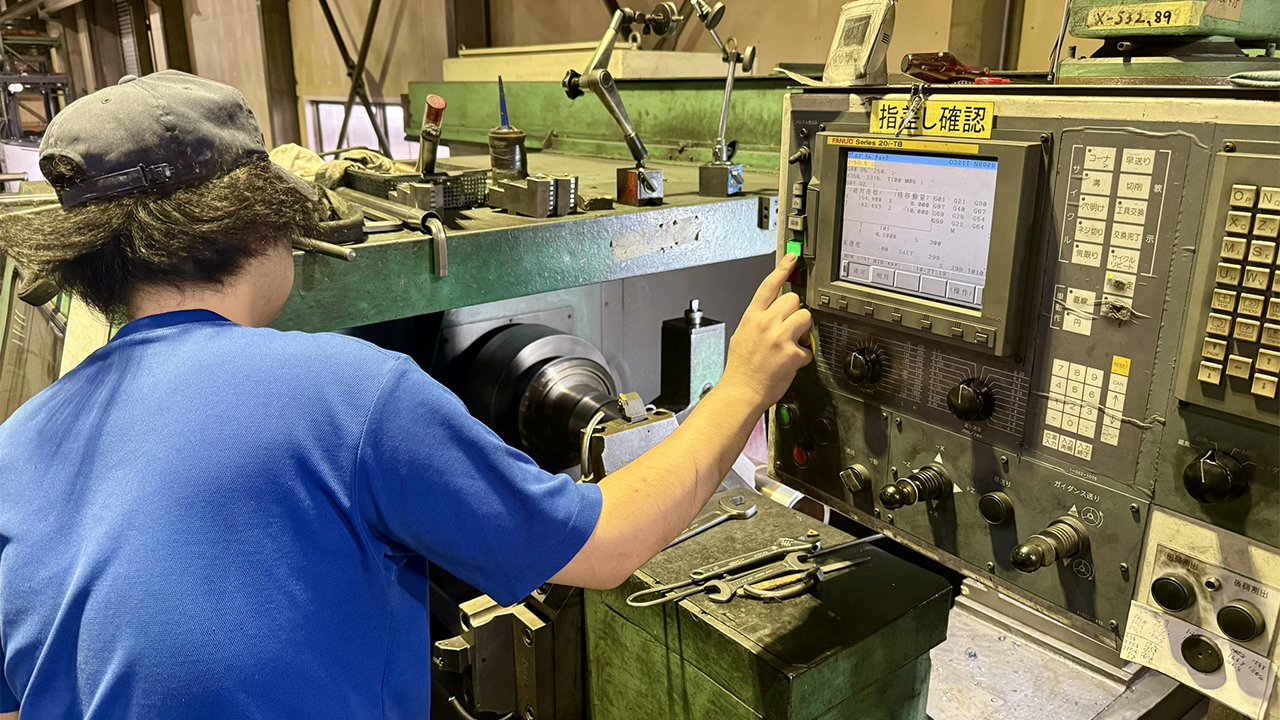 機械オペレーター